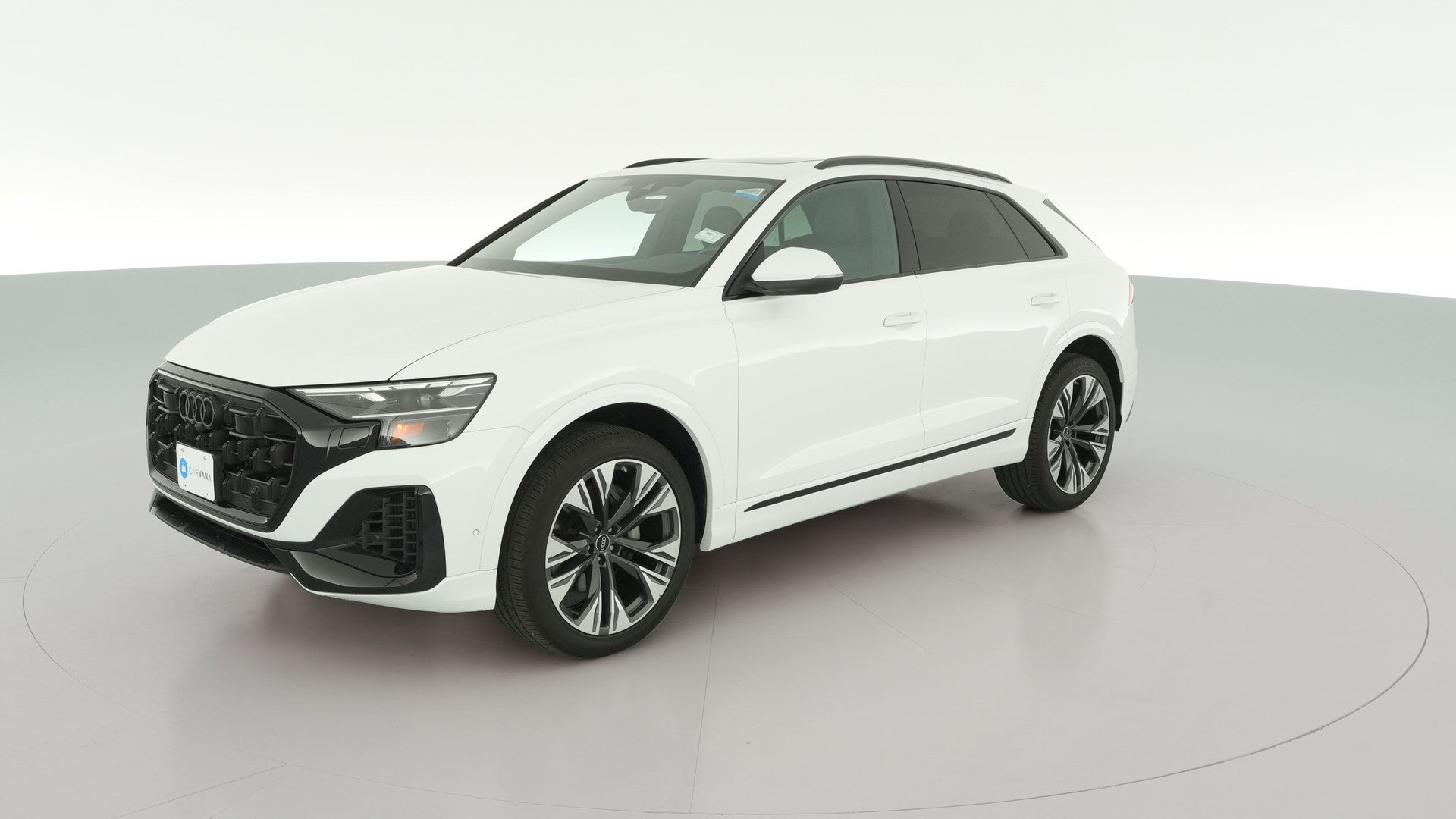 2025 Audi Q8 vehicle photo