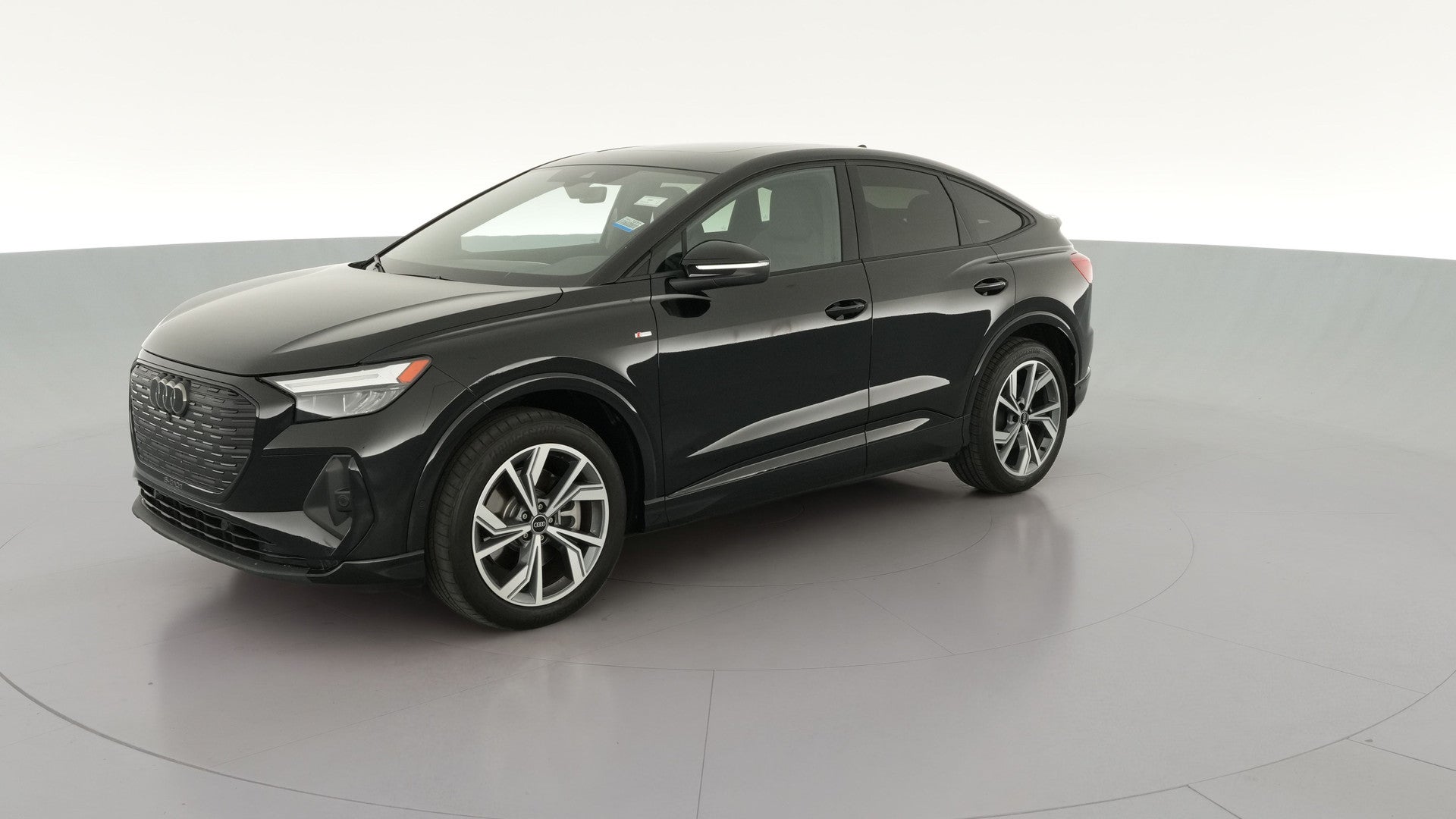 2024 Audi Q4 Sportback e-tron vehicle photo