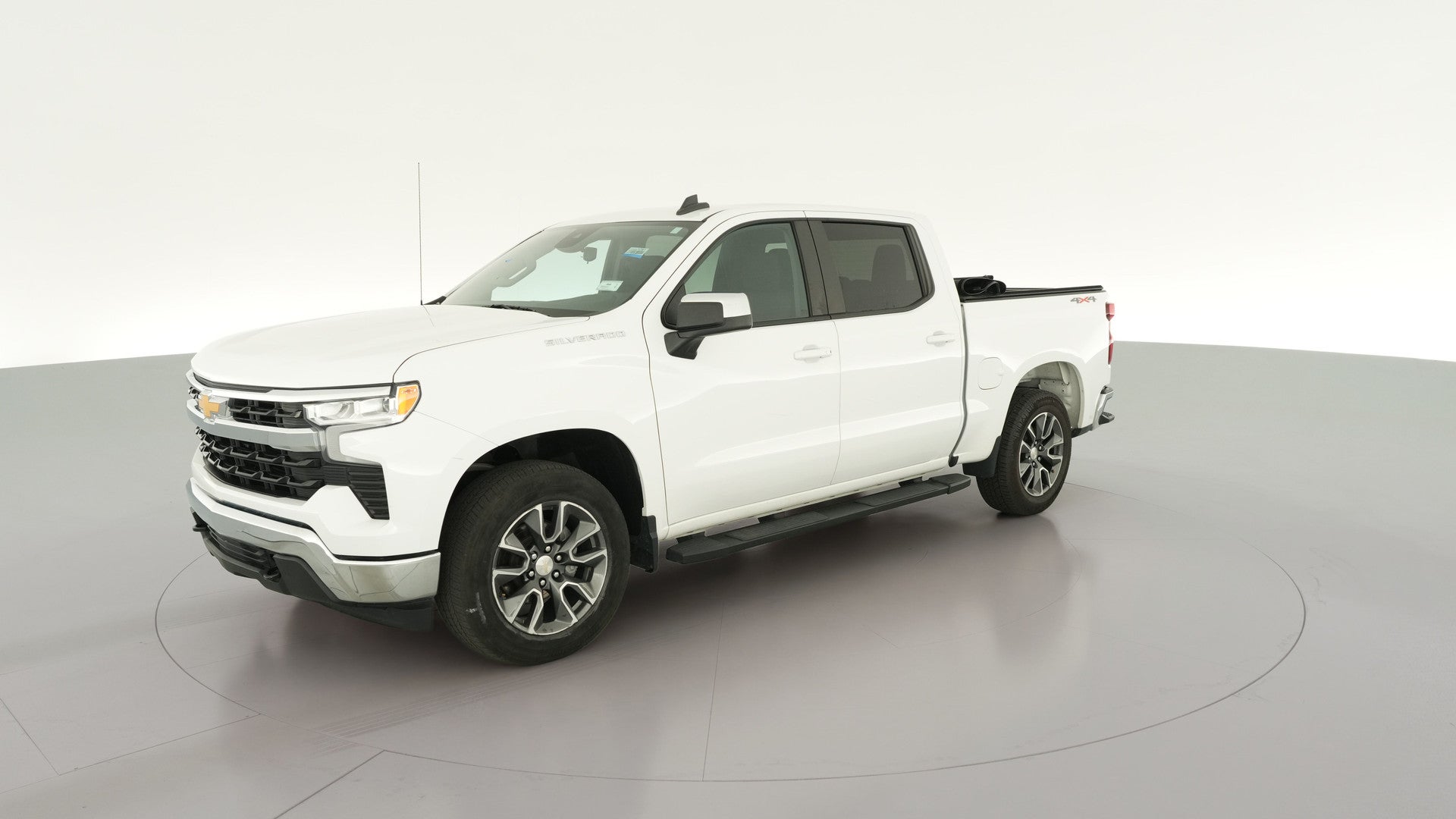2023 Chevrolet Silverado 1500 Crew Cab vehicle photo