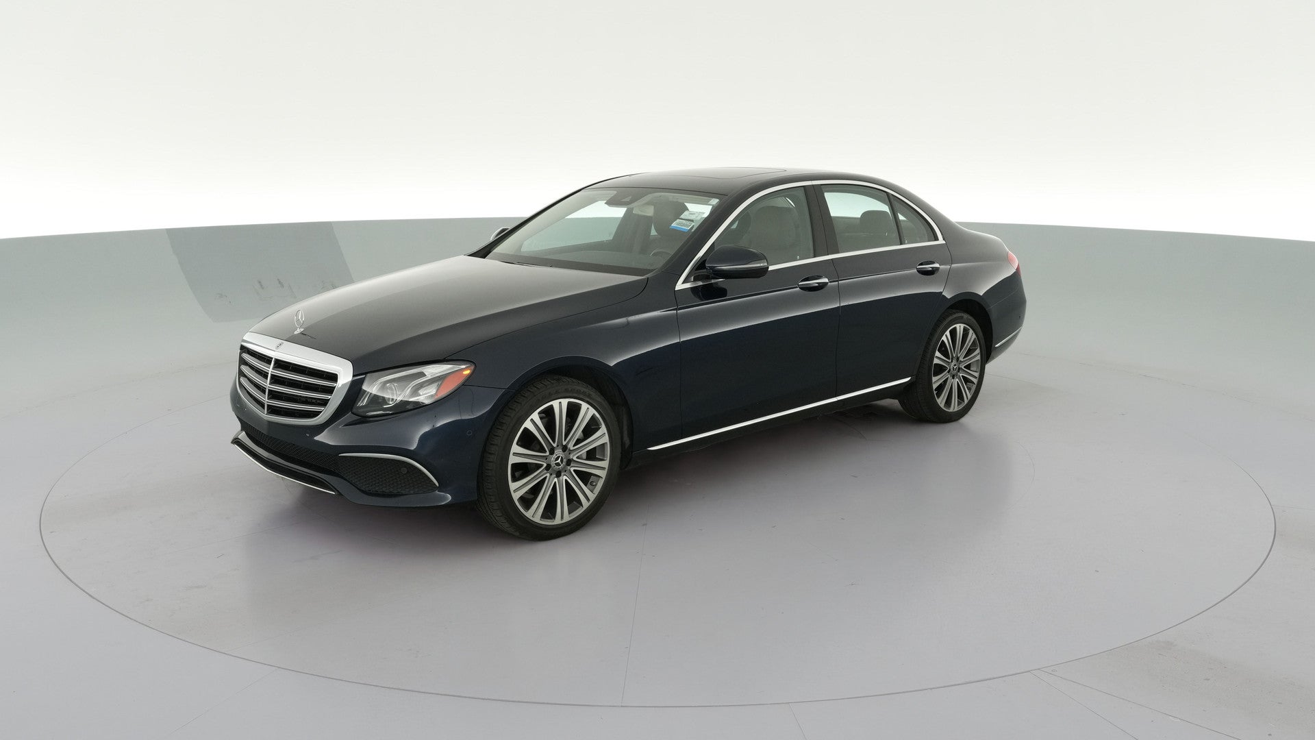 2018 Mercedes-Benz E-Class vehicle photo