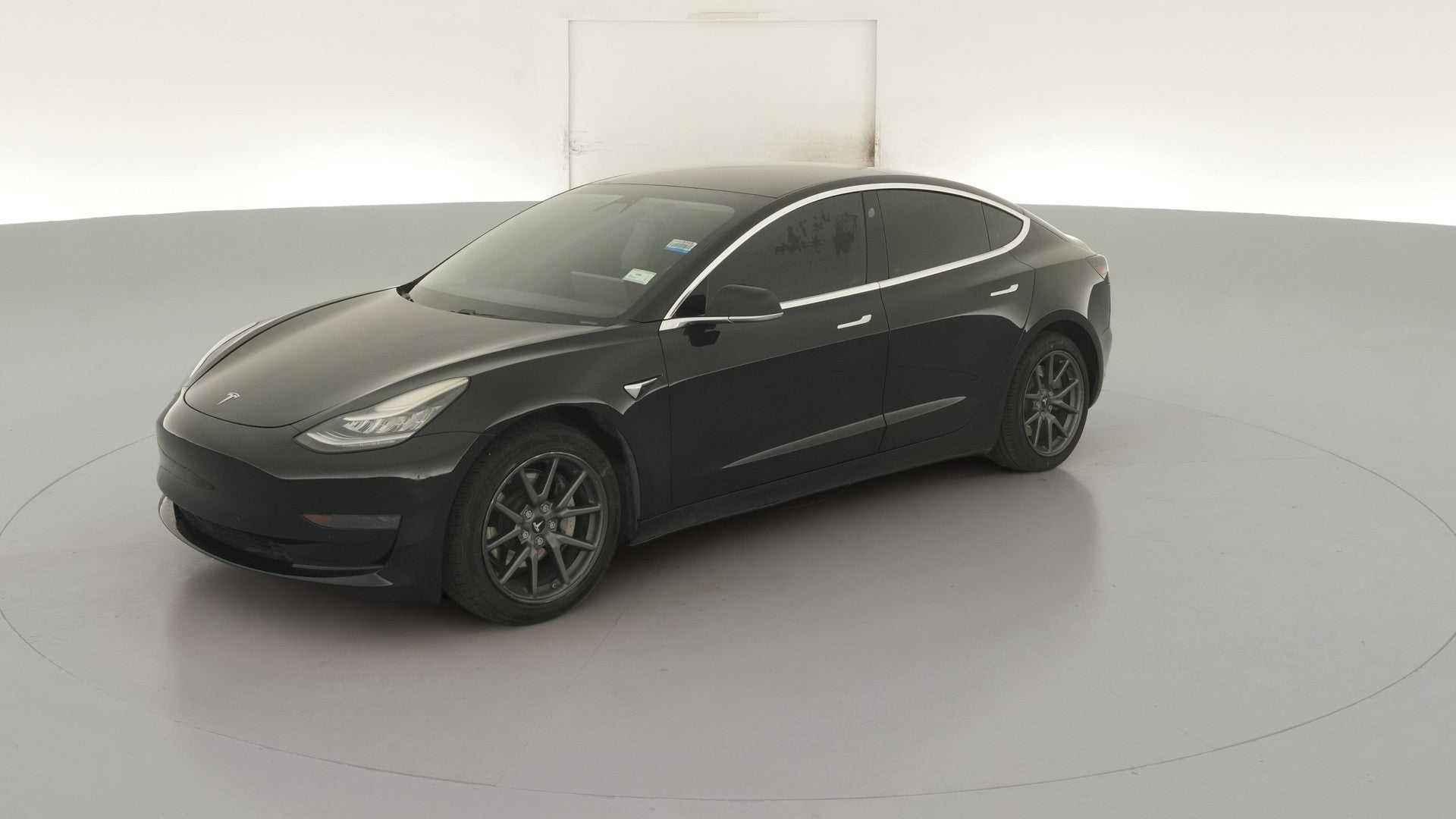 2019 Tesla Model 3 vehicle photo
