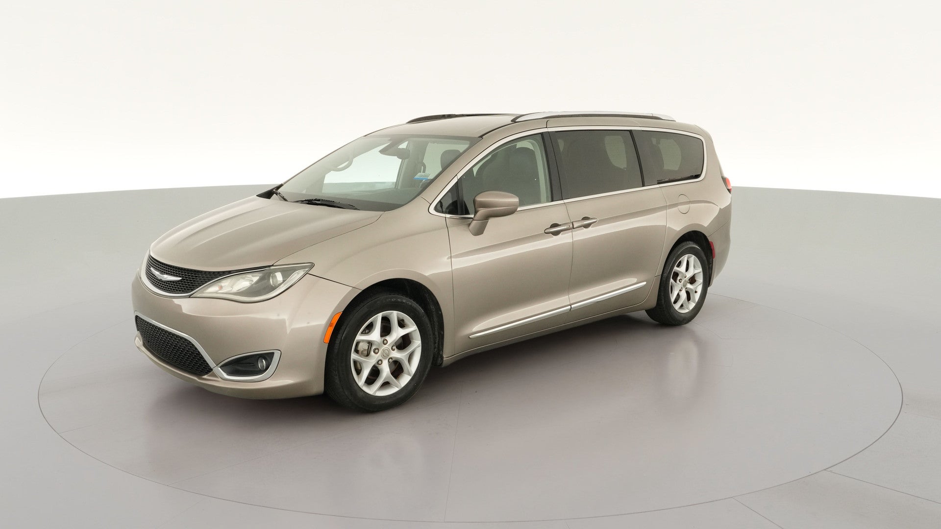 2017 Chrysler Pacifica vehicle photo