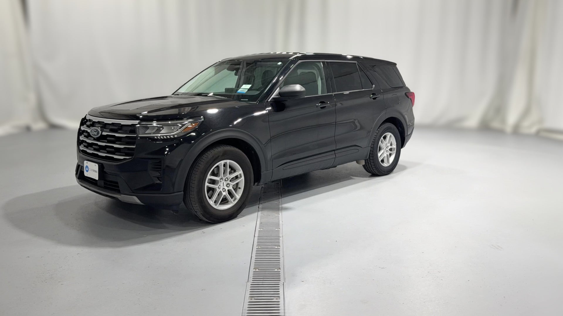 2026 Ford Explorer vehicle photo