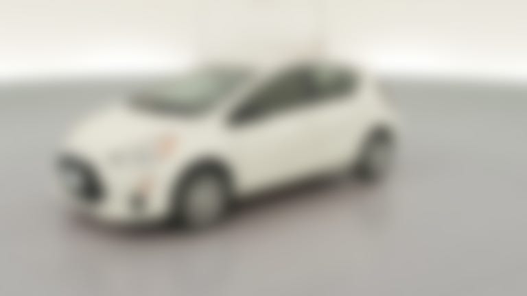 2015 Toyota Prius c vehicle photo
