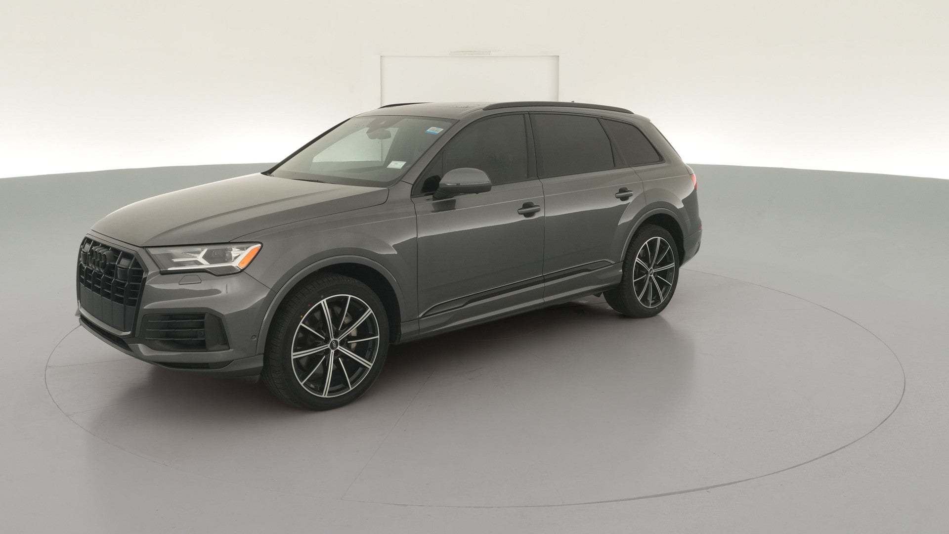 2021 Audi Q7 vehicle photo