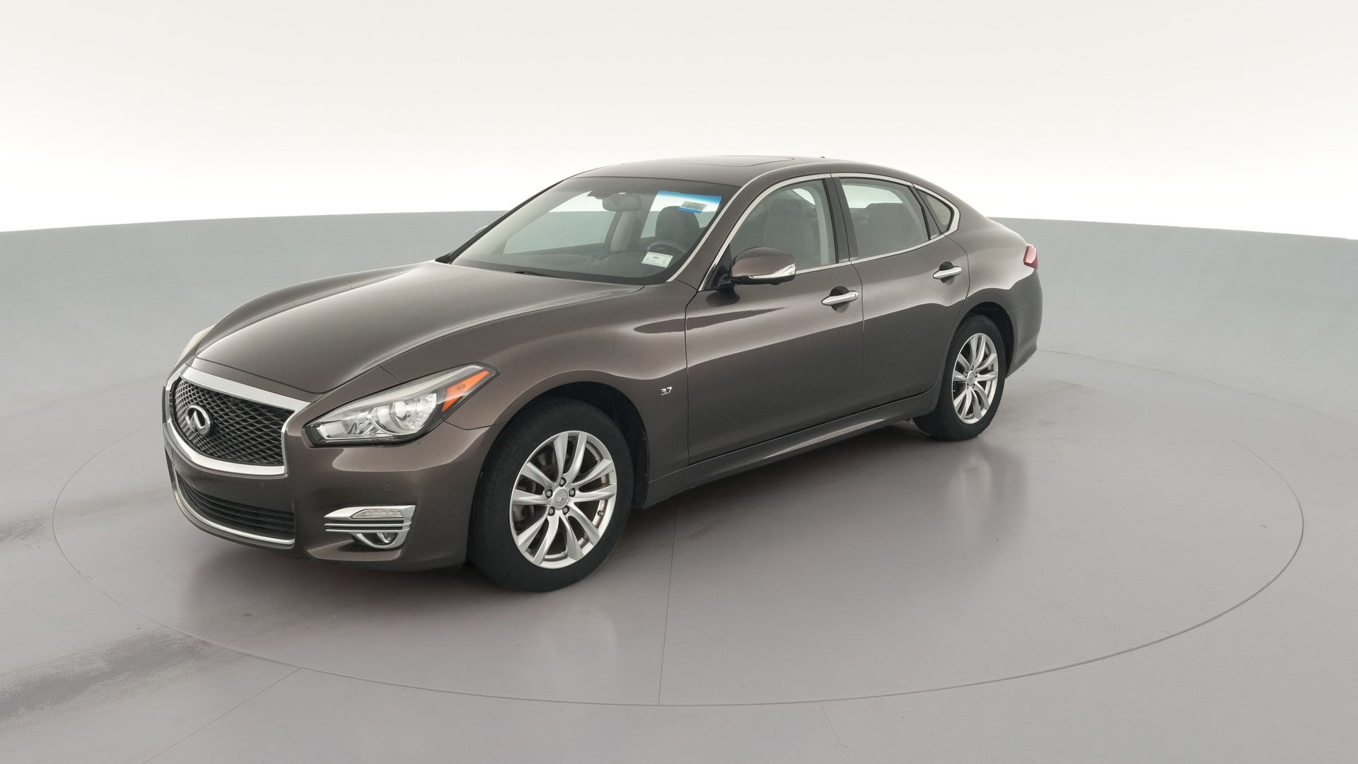 2018 INFINITI Q70 vehicle photo