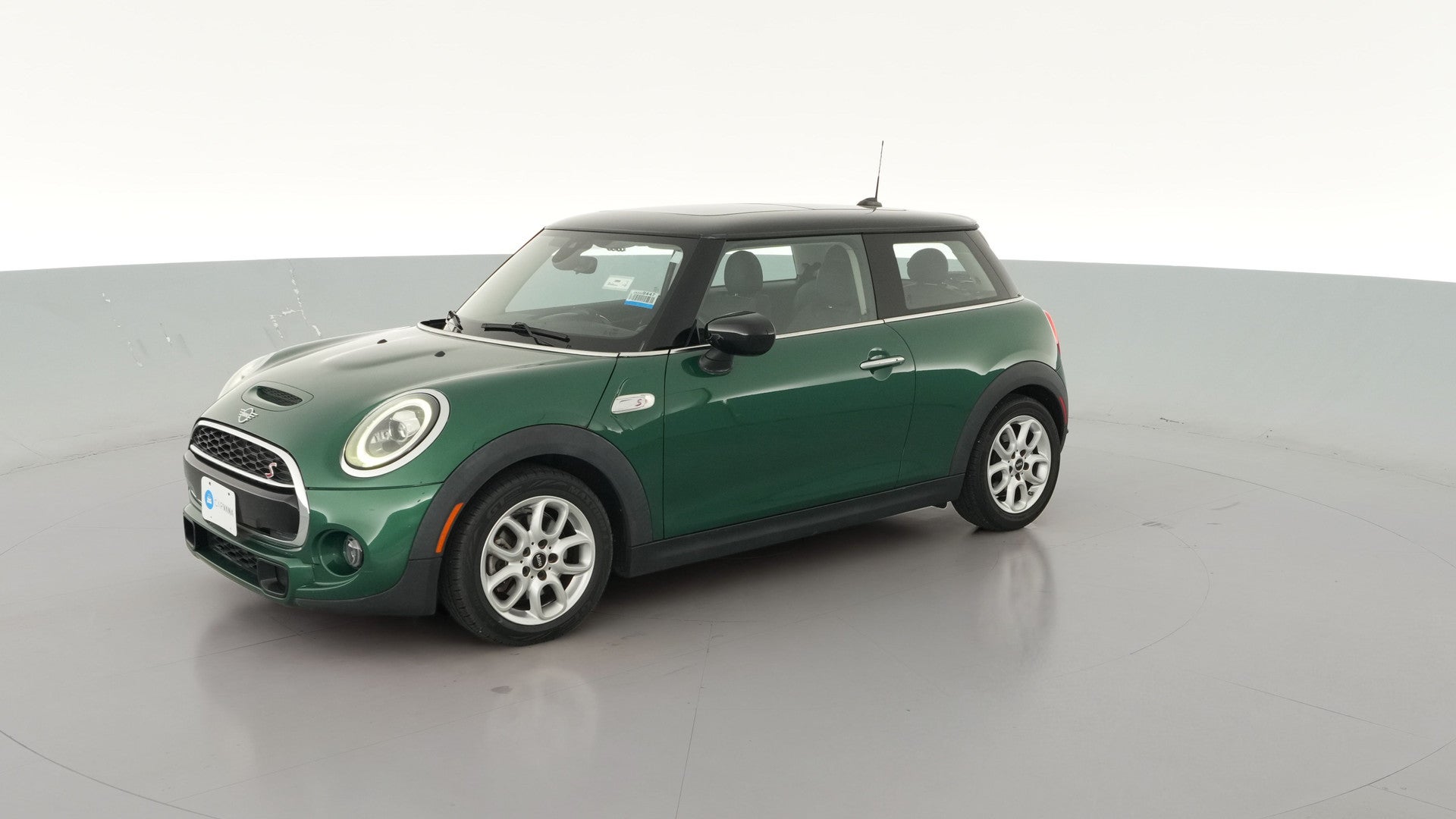 2021 MINI Hardtop 2 Door vehicle photo