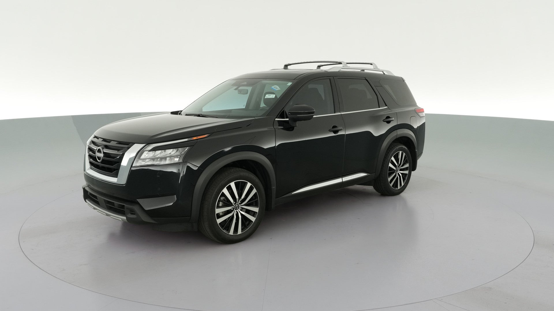 2025 Nissan Pathfinder vehicle photo