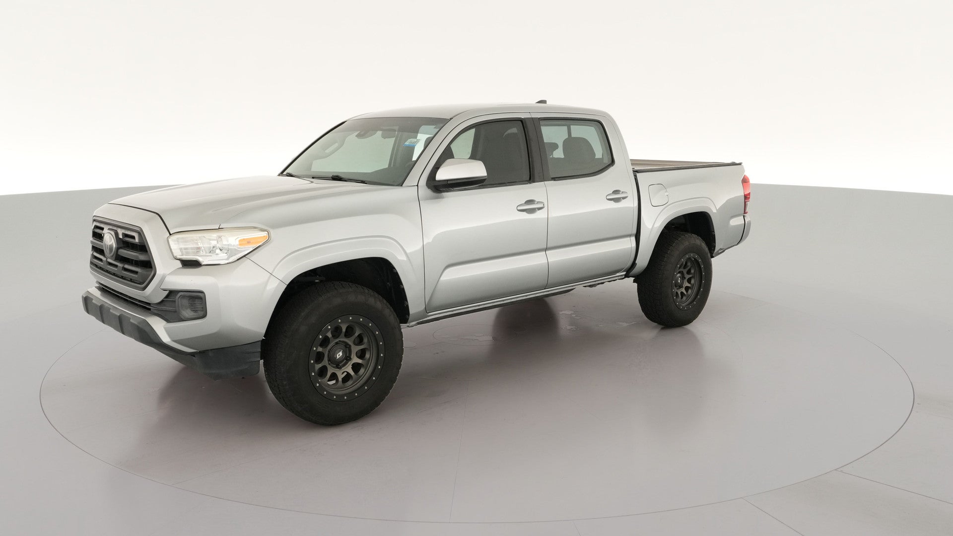 2018 Toyota Tacoma Double Cab vehicle photo