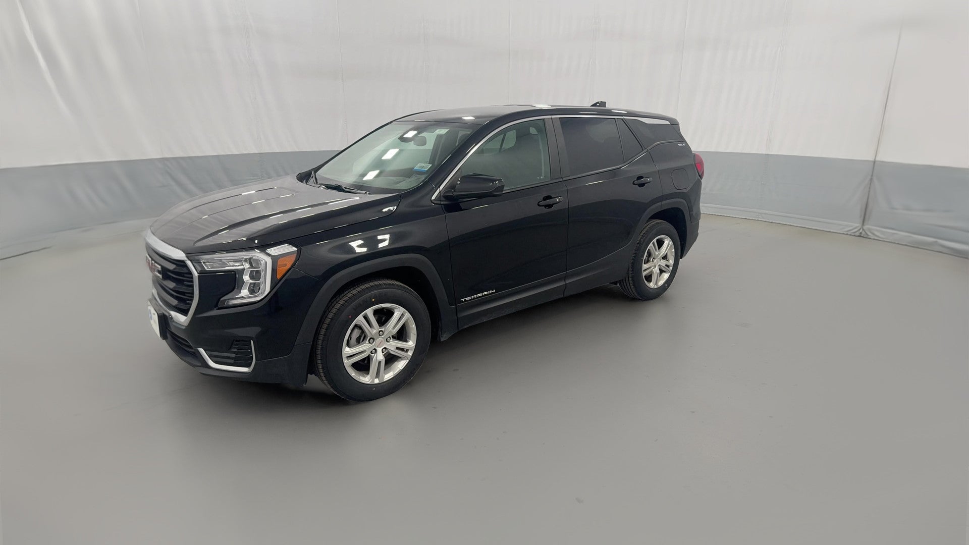 2024 GMC Terrain vehicle photo
