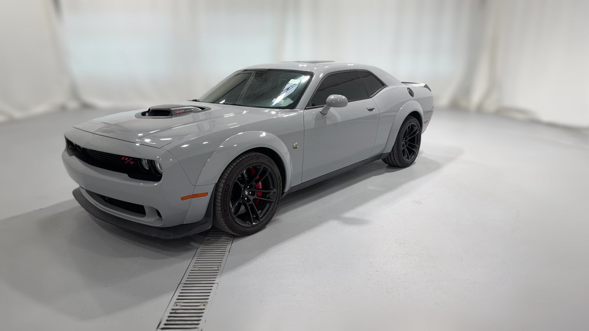 2021 Dodge Challenger vehicle photo