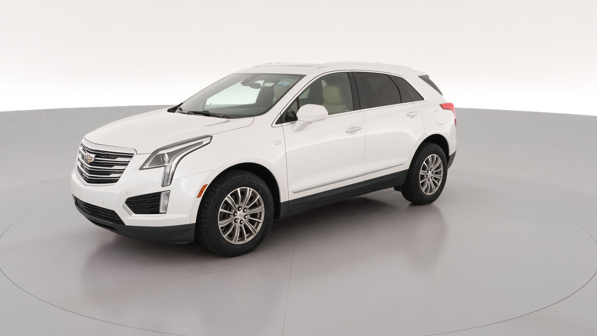 2017 Cadillac XT5 vehicle photo