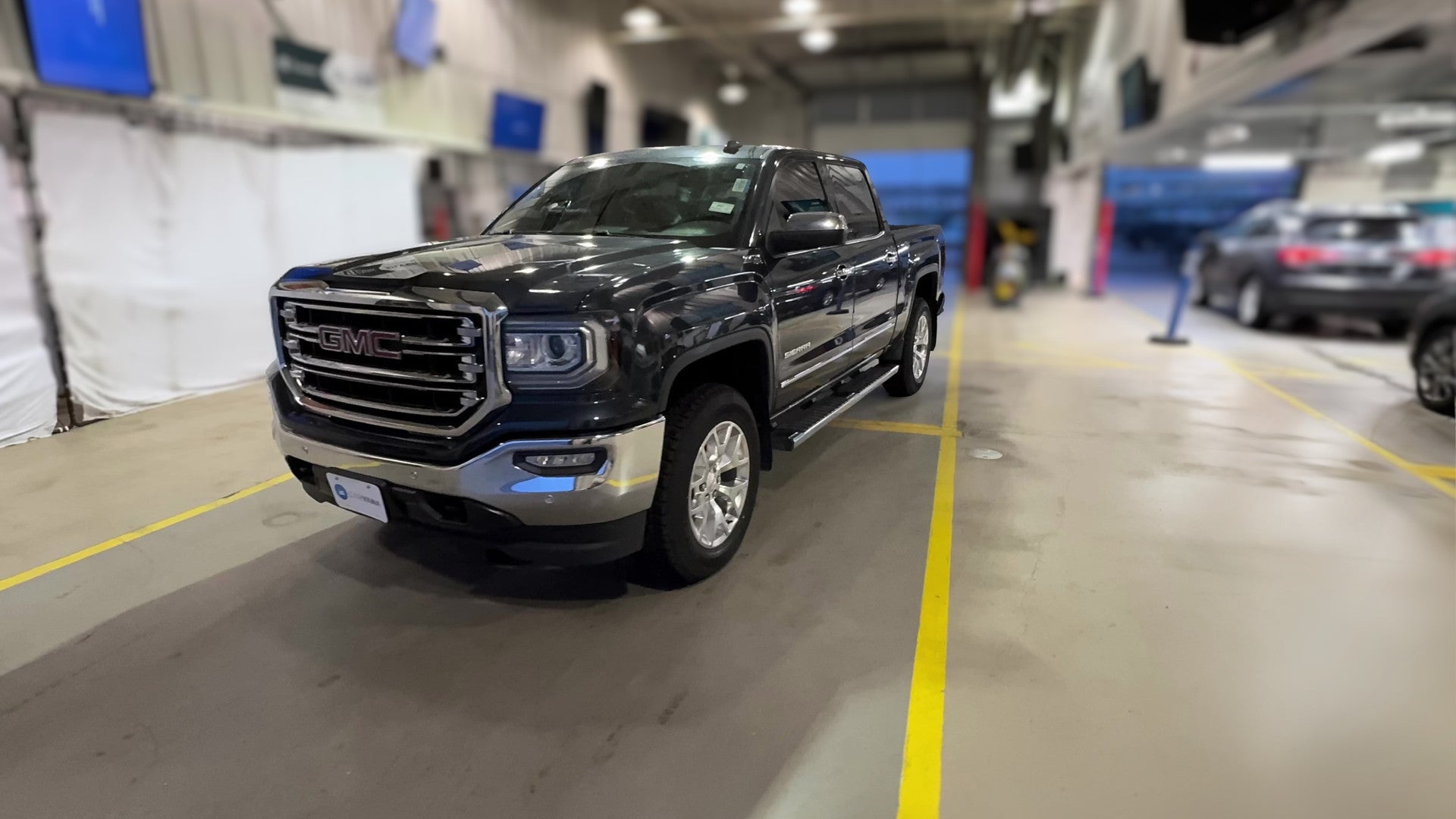 2017 GMC Sierra 1500 Crew Cab vehicle photo