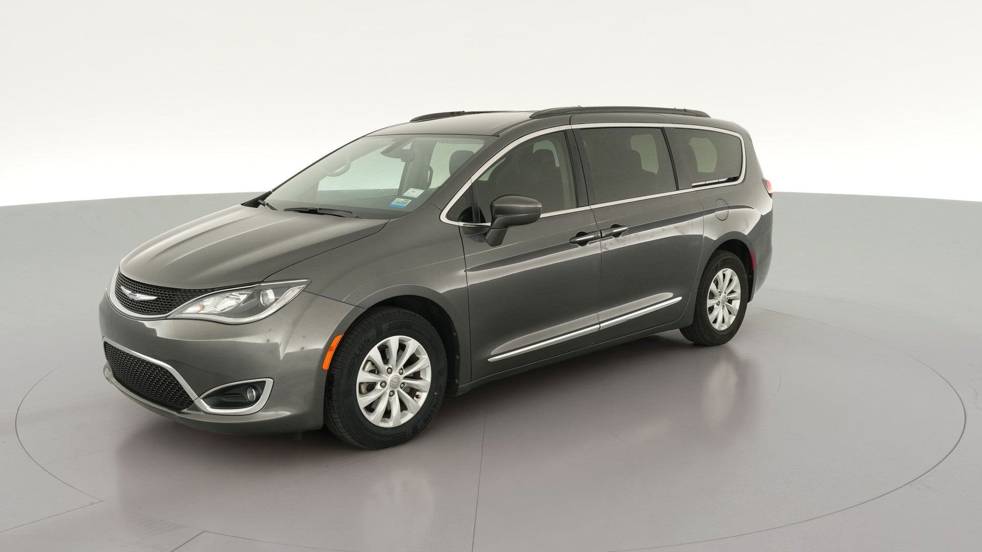 2017 Chrysler Pacifica vehicle photo