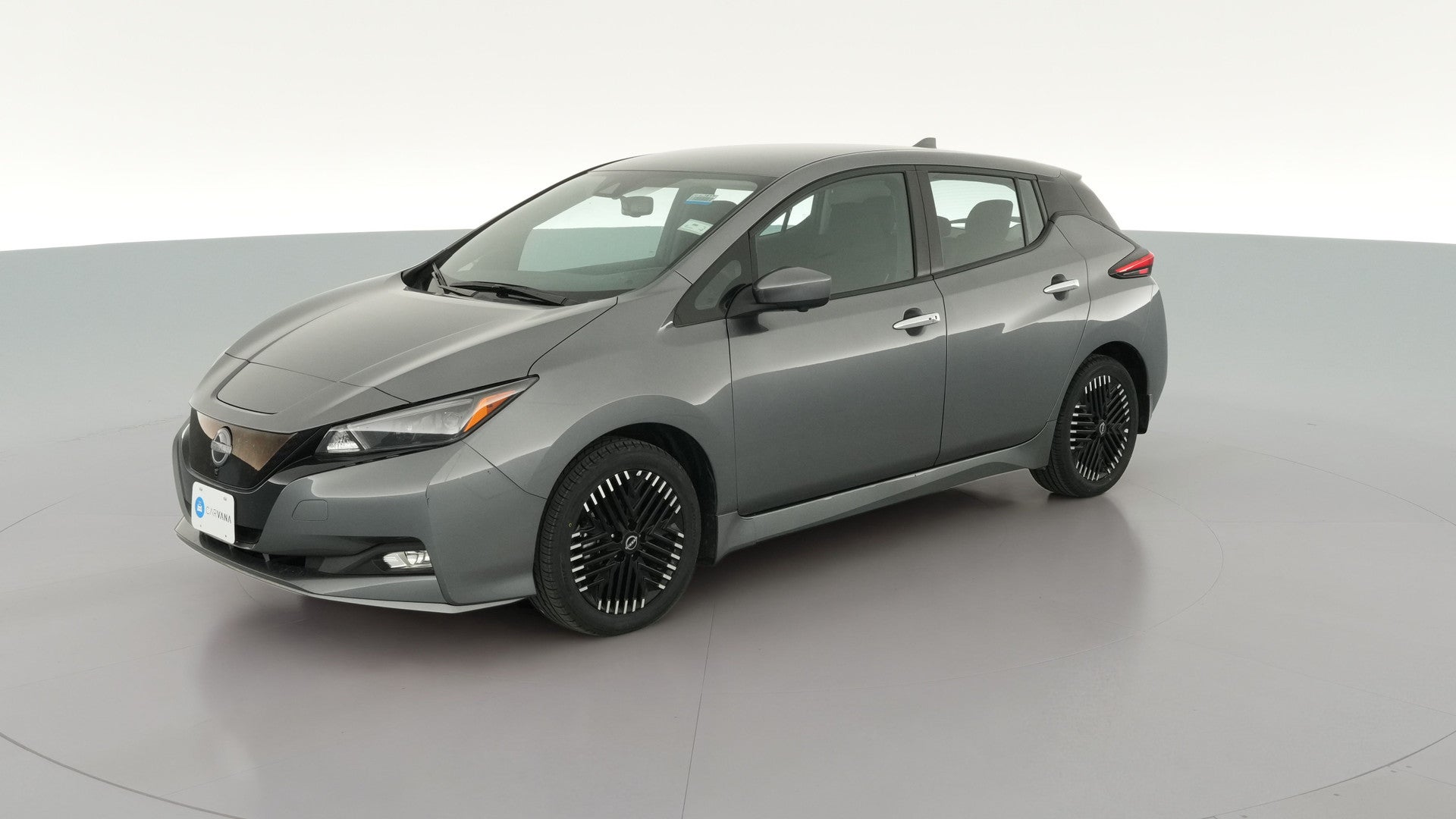 2025 Nissan LEAF vehicle photo