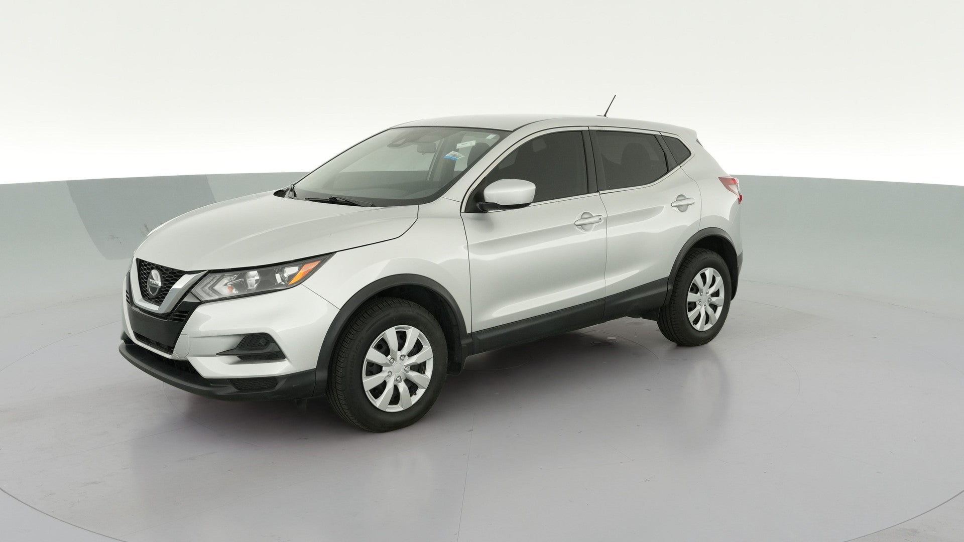 2020 Nissan Rogue Sport vehicle photo