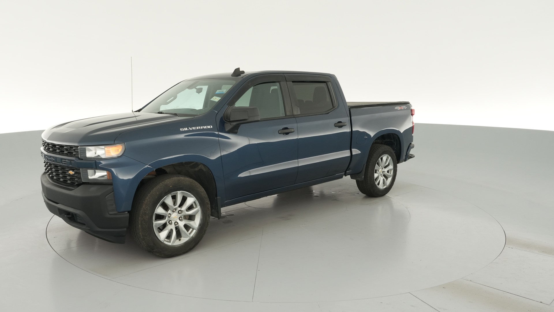 2021 Chevrolet Silverado 1500 Crew Cab vehicle photo