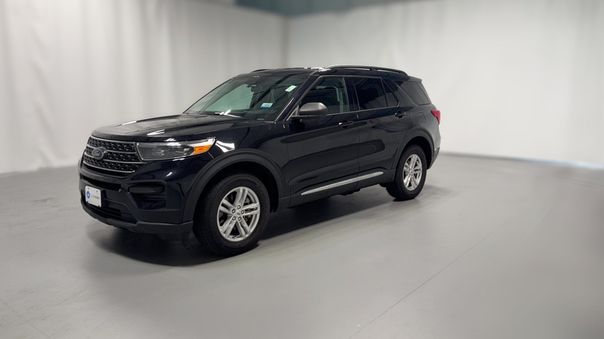 2023 Ford Explorer vehicle photo
