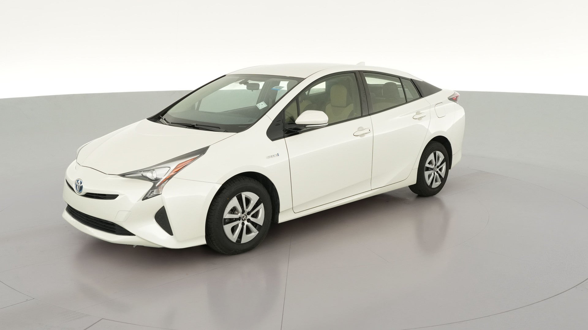 2016 Toyota Prius vehicle photo