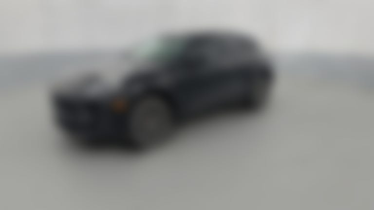 2020 Porsche Macan vehicle photo