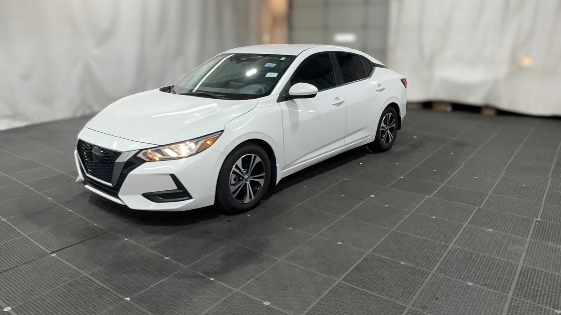2023 Nissan Sentra vehicle photo