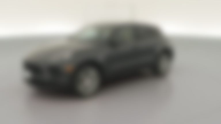 2019 Porsche Macan vehicle photo