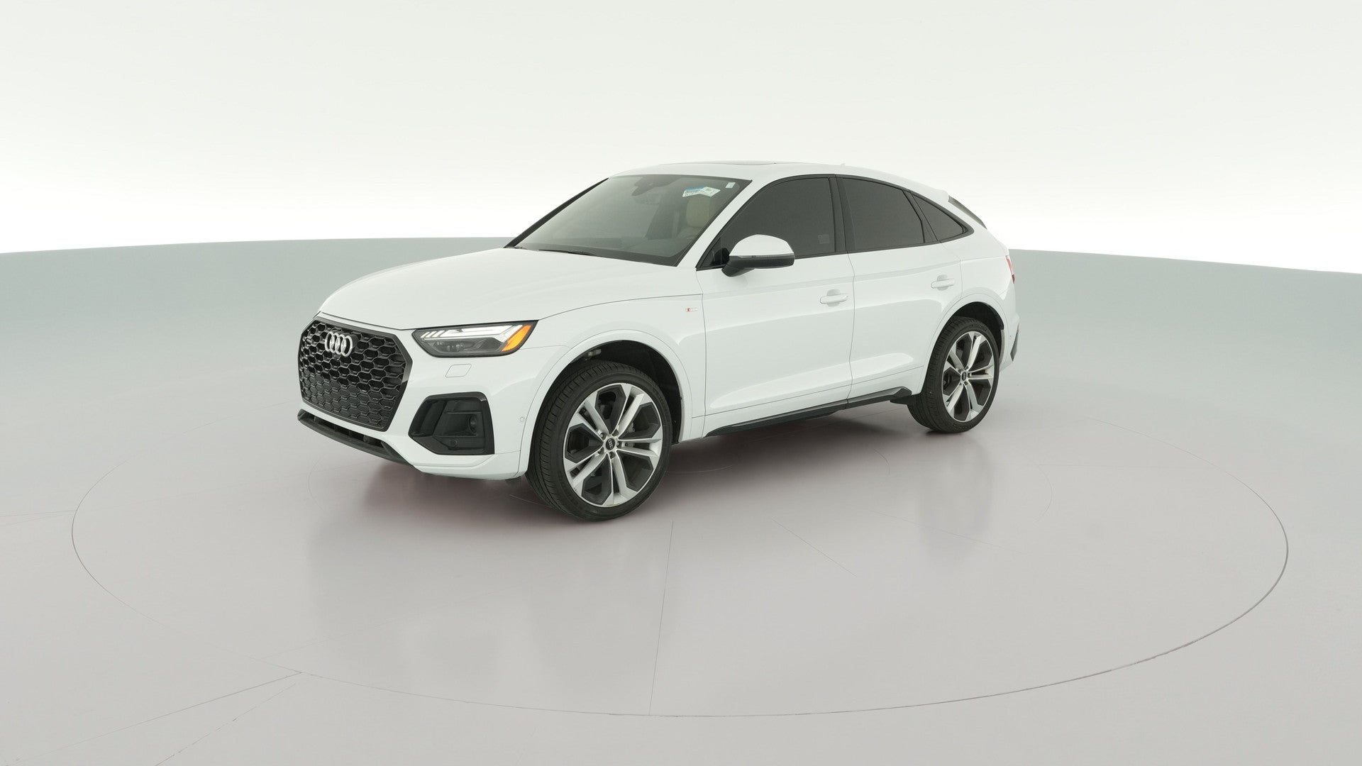 2023 Audi Q5 Sportback vehicle photo
