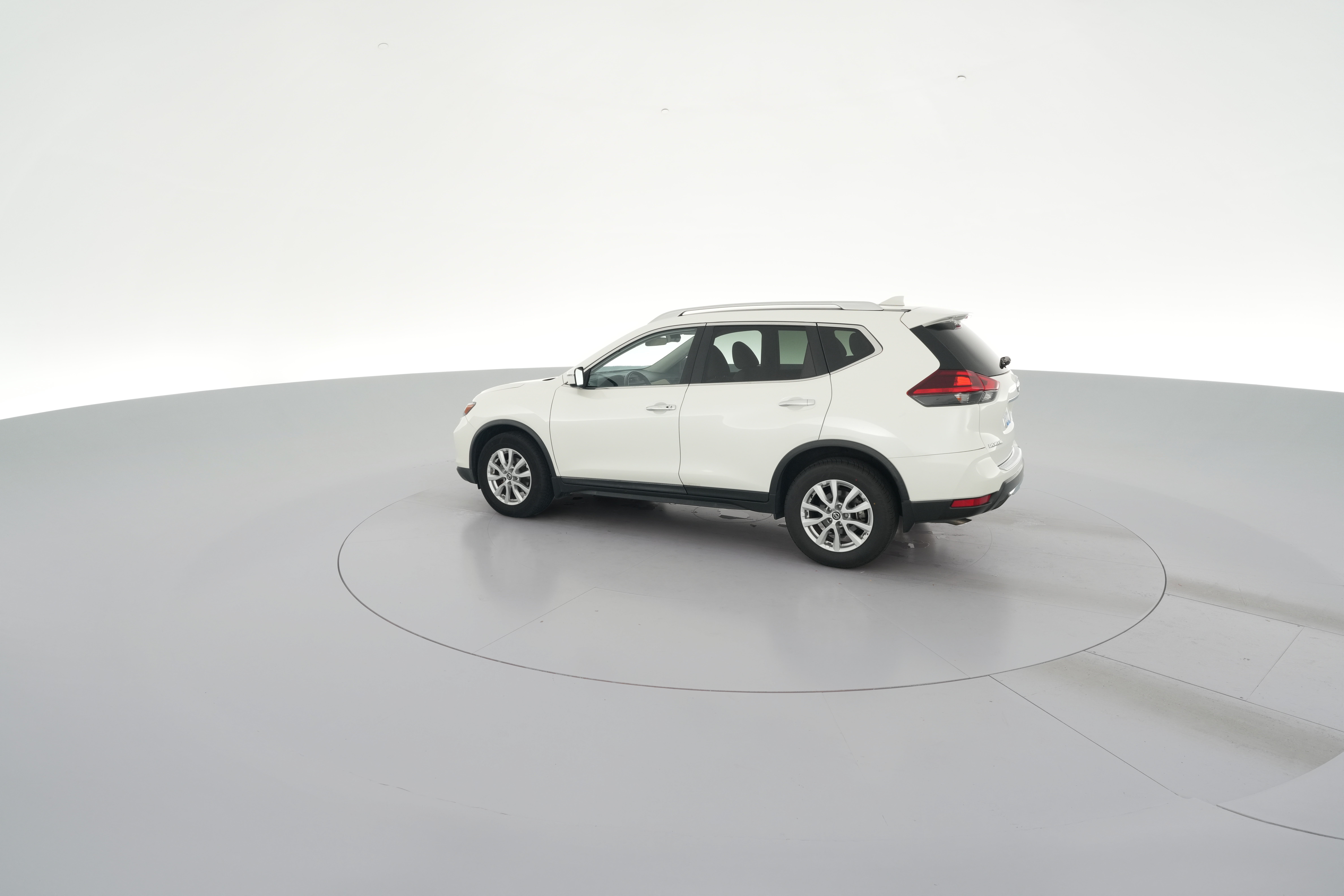 2018 Nissan Rogue SV - Photo 29