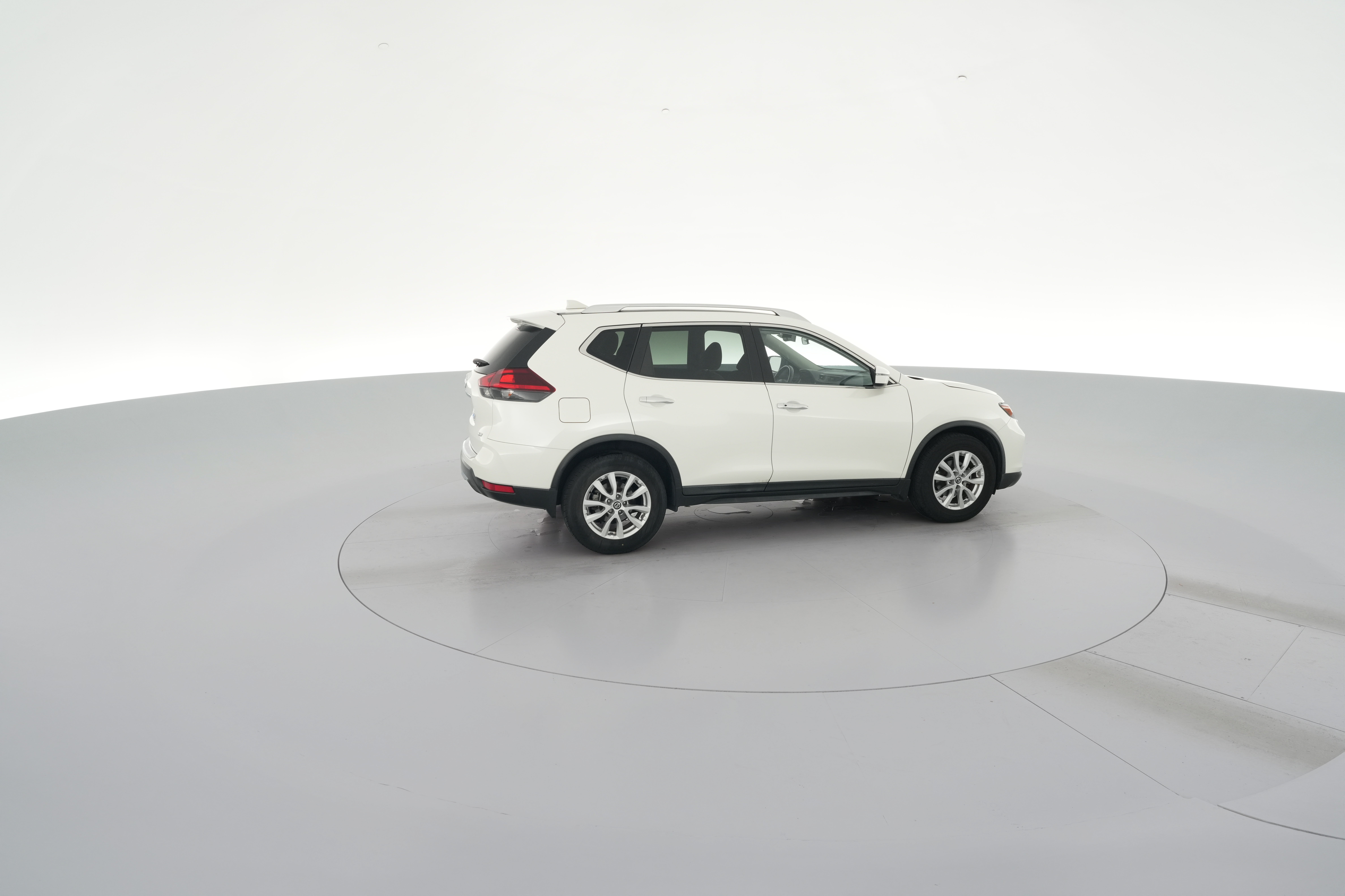 2018 Nissan Rogue SV - Photo 35