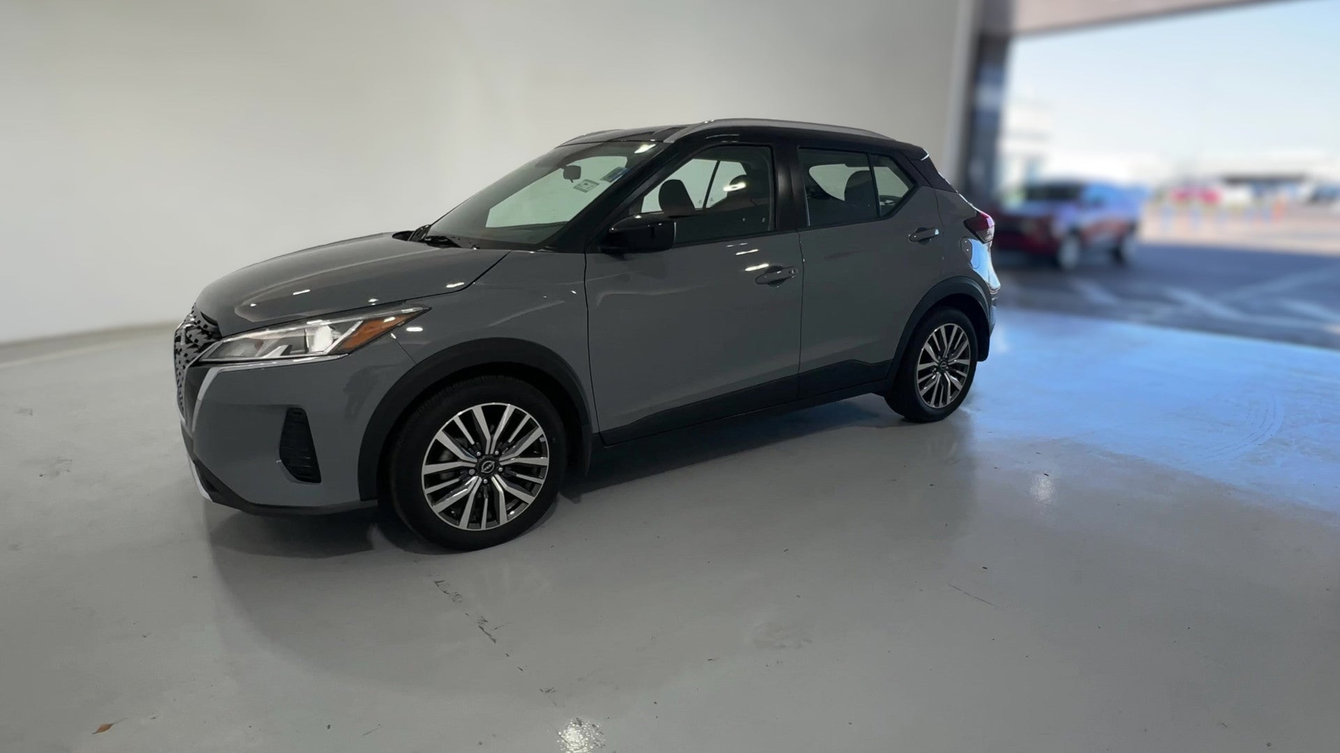 2023 Nissan Kicks vehicle photo