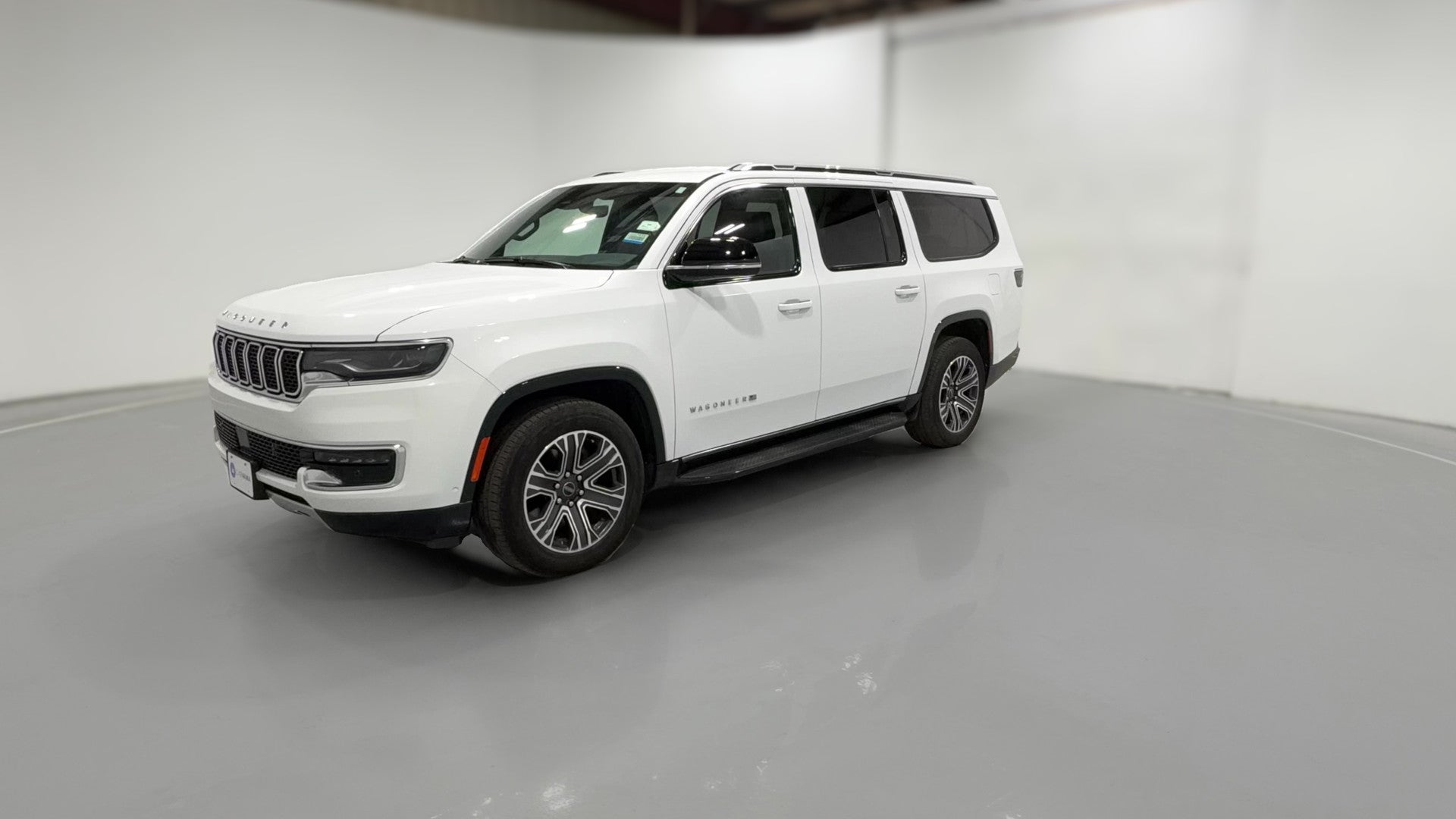 2025 Jeep Wagoneer L vehicle photo