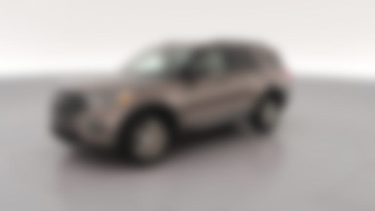 2021 Ford Explorer vehicle photo