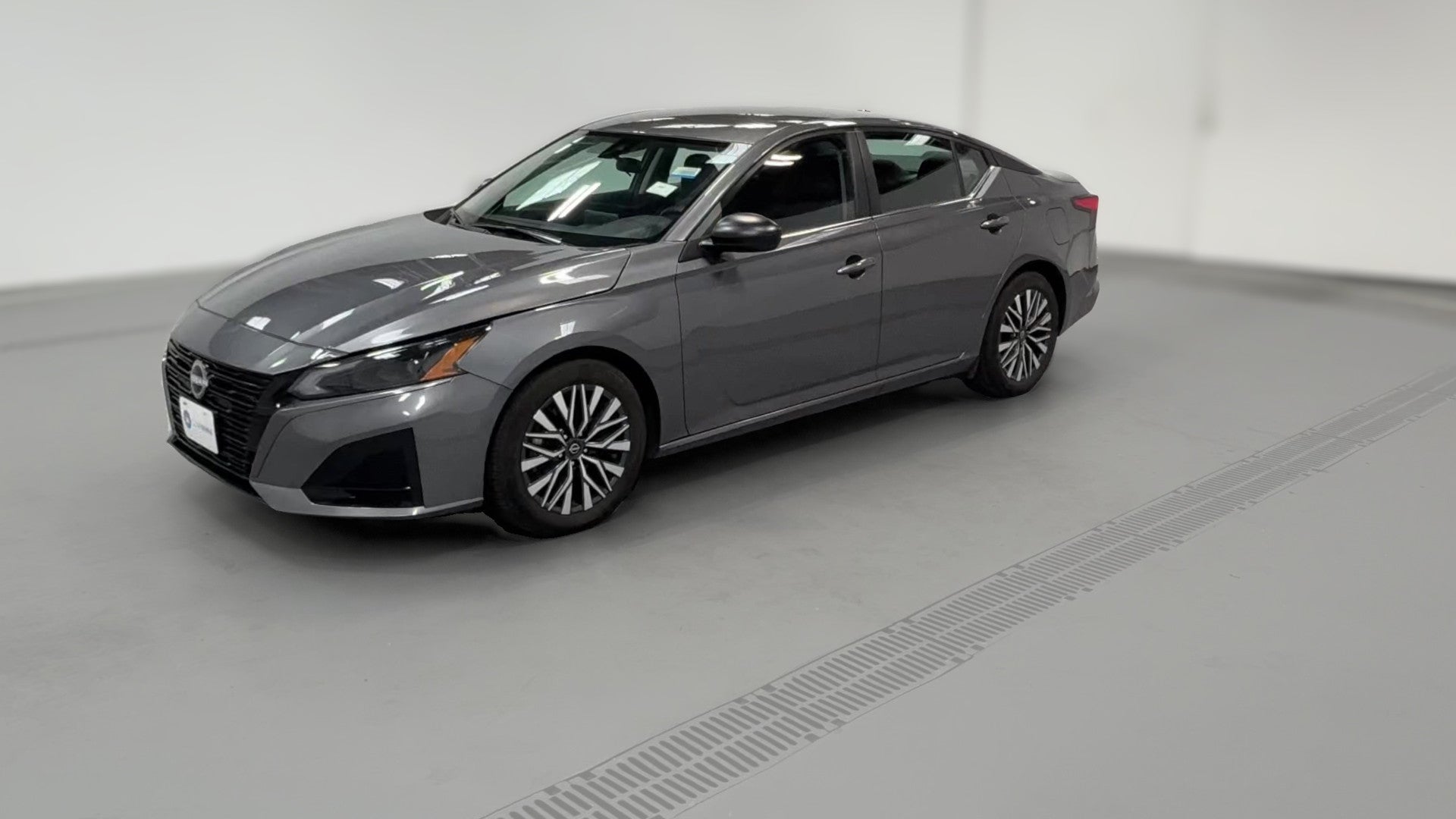 2026 Nissan Altima vehicle photo