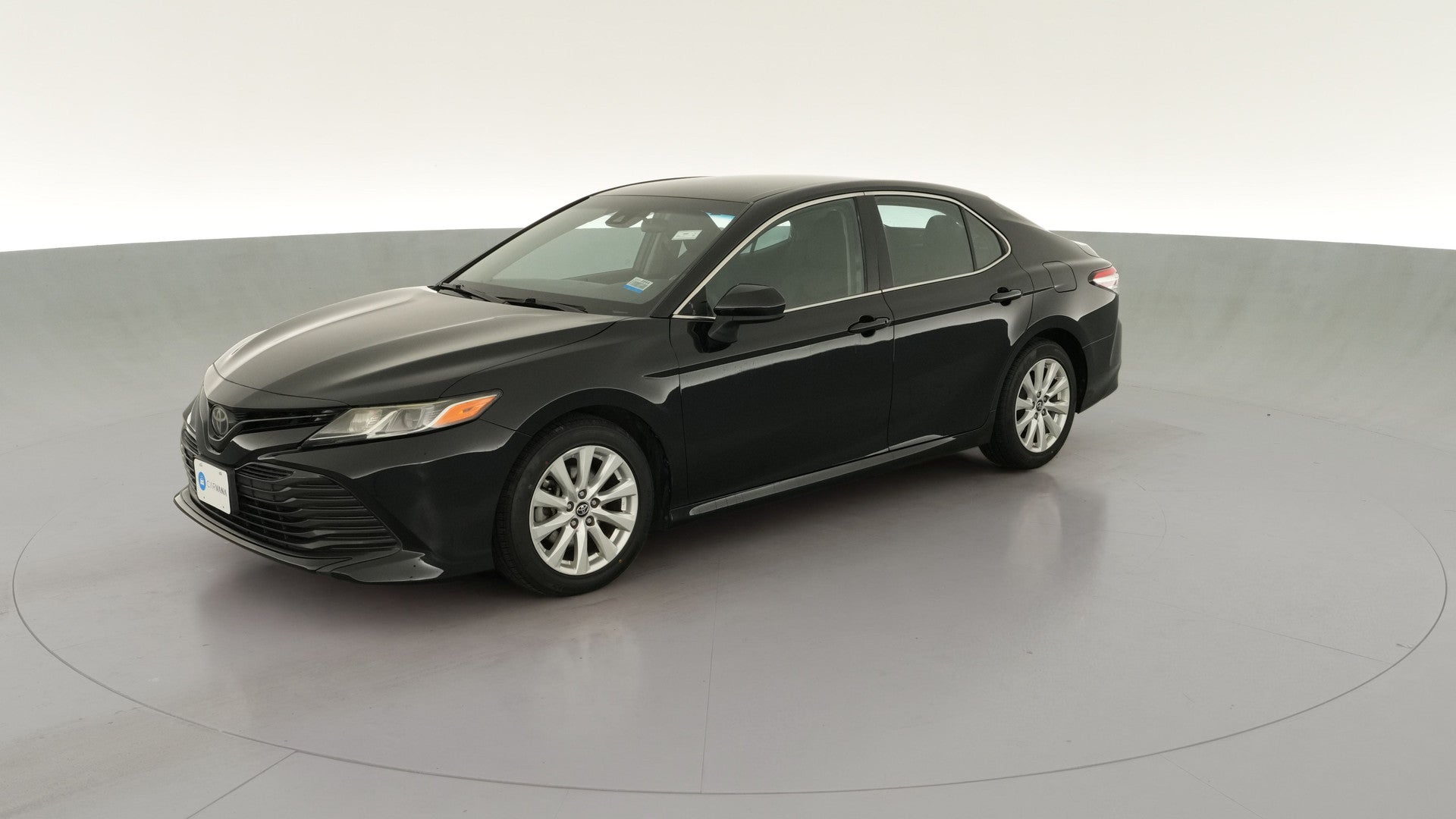 2018 Toyota Camry vehicle photo