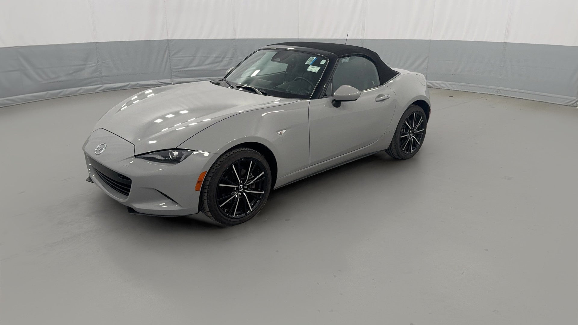 2024 MAZDA MX-5 Miata vehicle photo