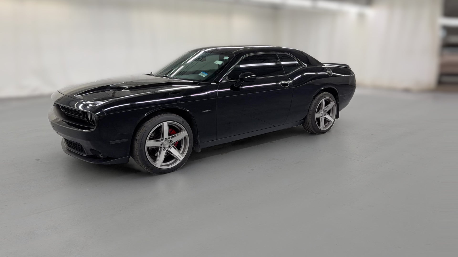 2017 Dodge Challenger vehicle photo