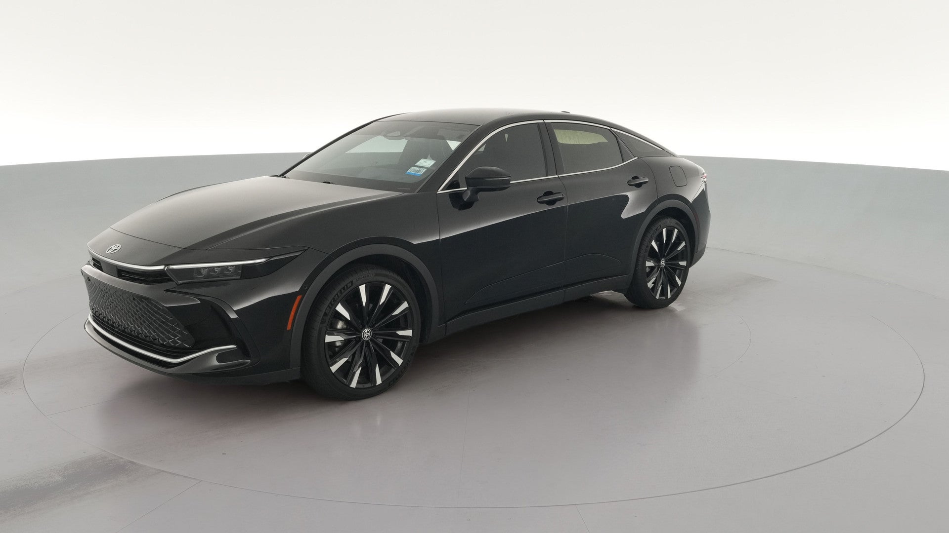 2025 Toyota Crown vehicle photo