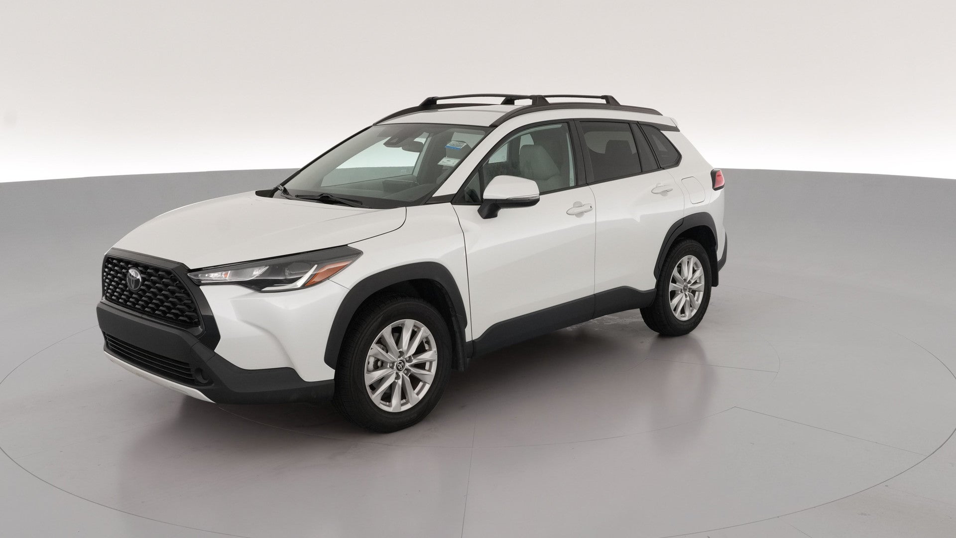2022 Toyota Corolla Cross vehicle photo