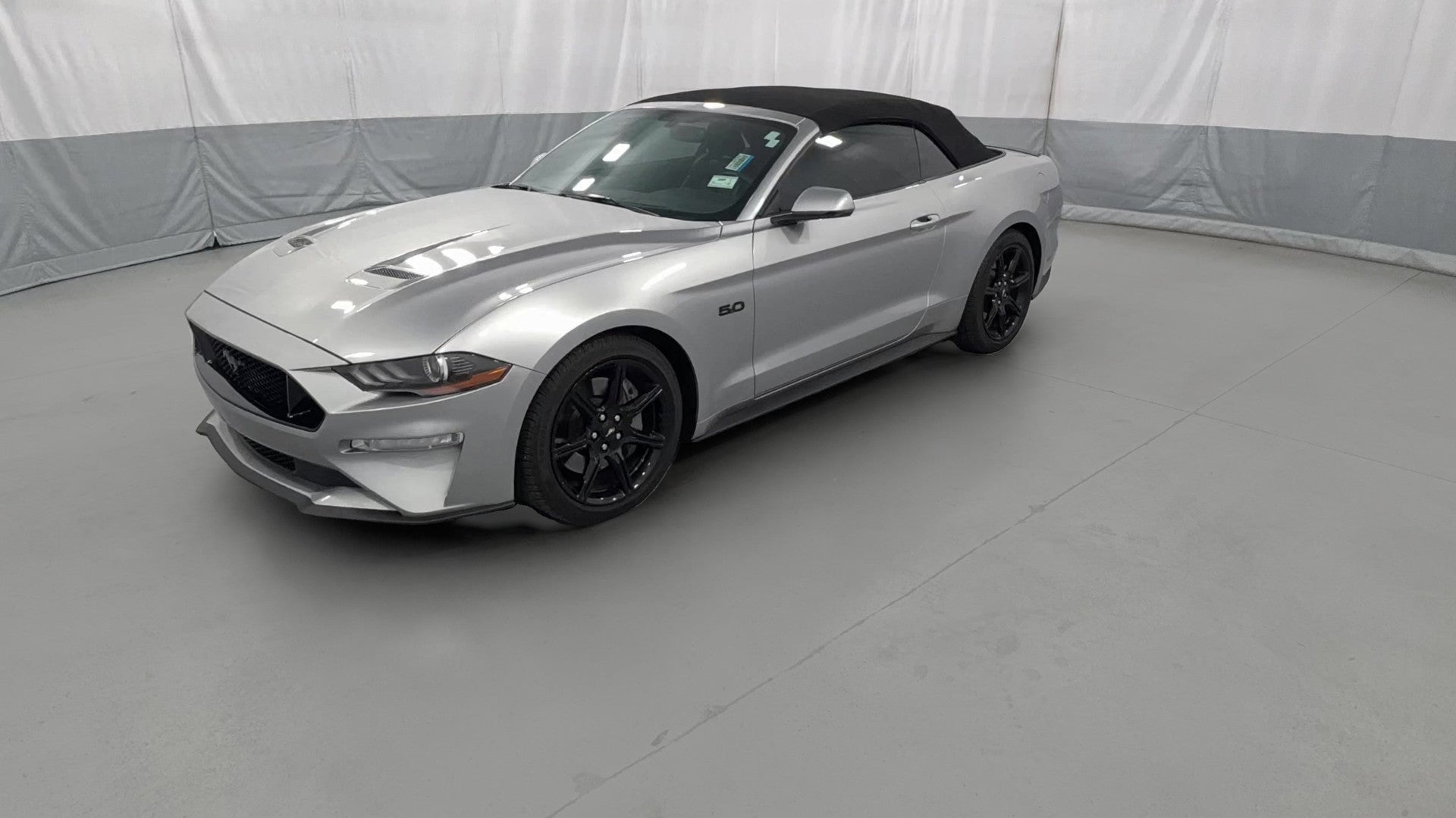 2020 Ford Mustang vehicle photo