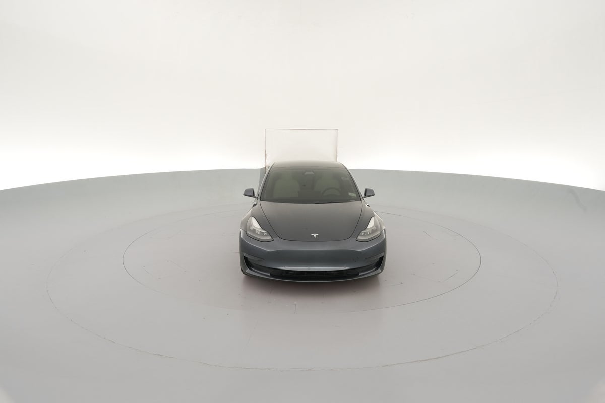 2021 Tesla Model 3 Standard Range Plus in Midnight Silver Metallic — 360° view 1