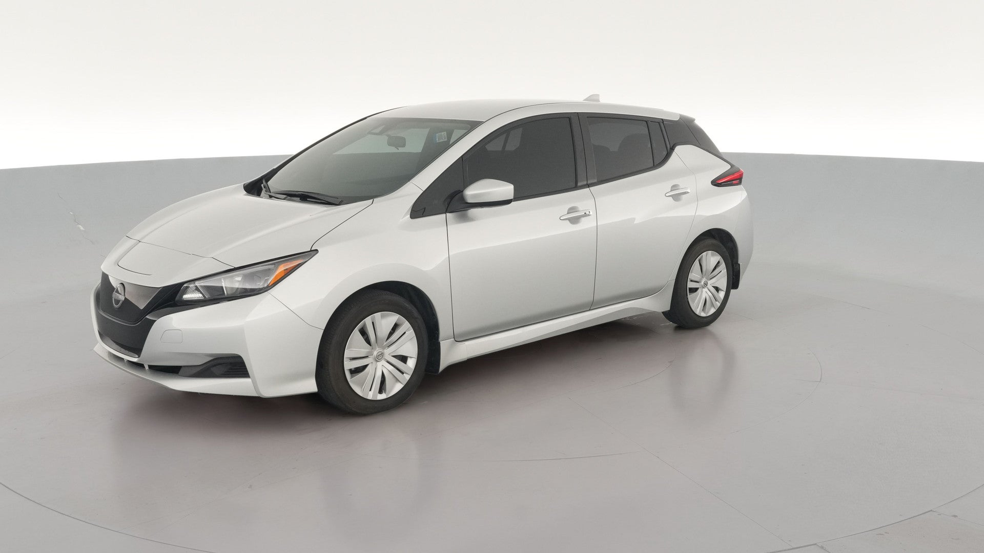 2025 Nissan LEAF vehicle photo