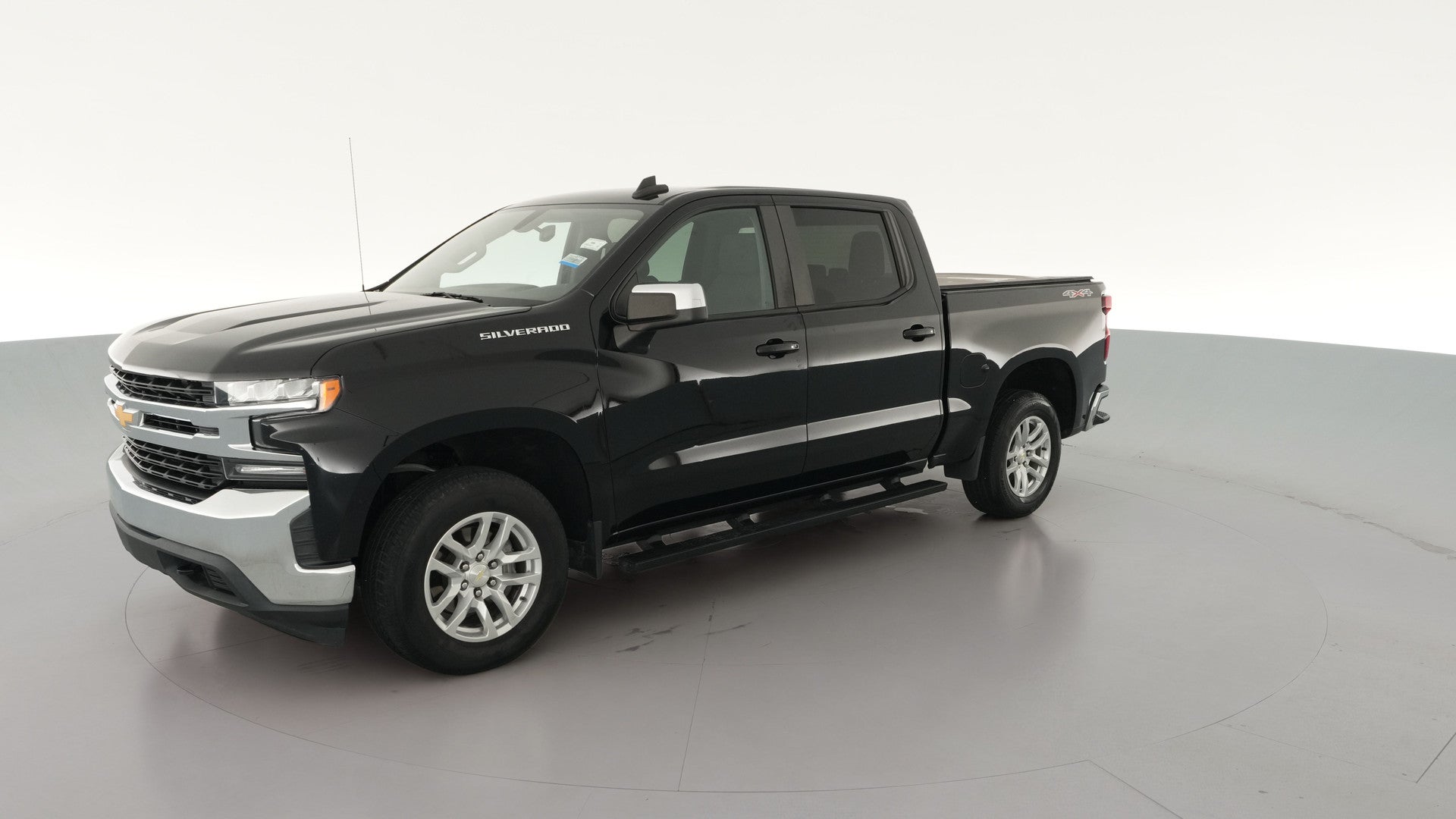 2019 Chevrolet Silverado 1500 Crew Cab vehicle photo