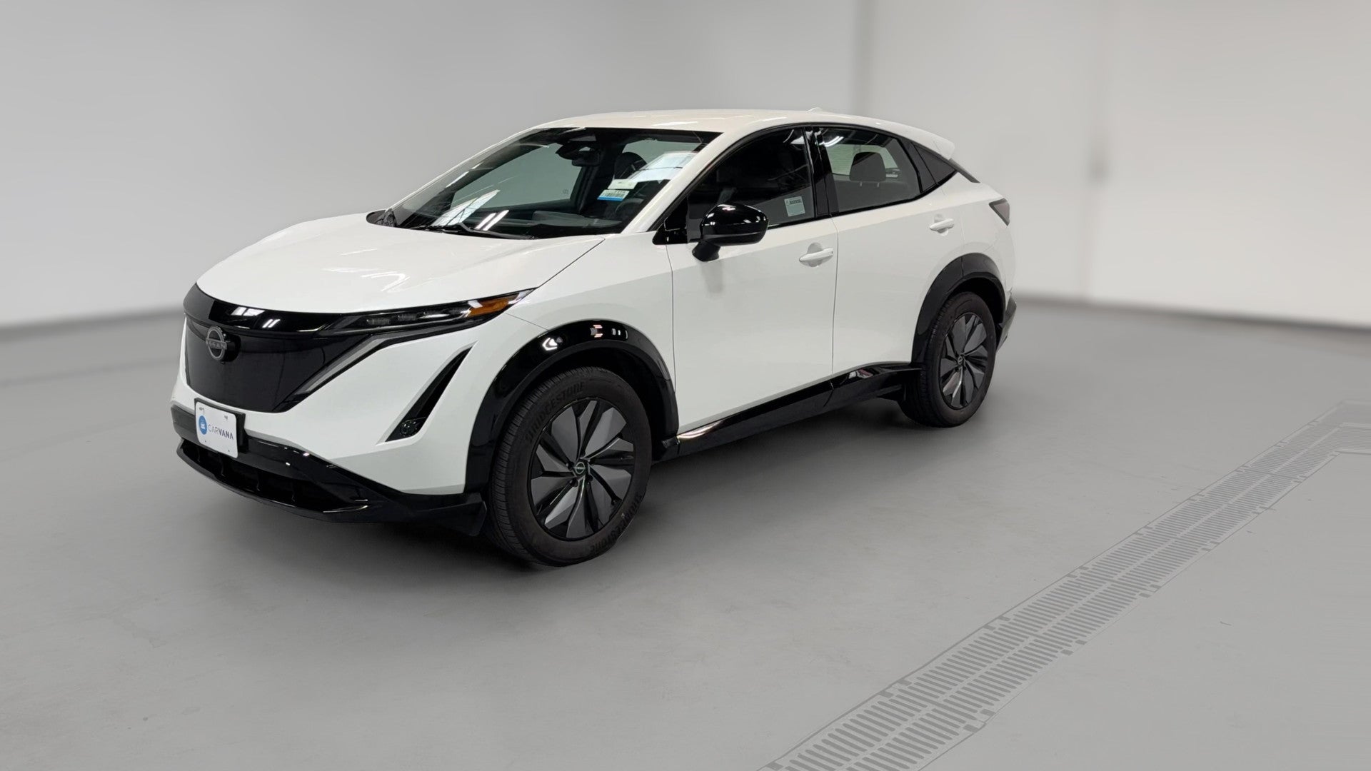 2024 Nissan ARIYA vehicle photo