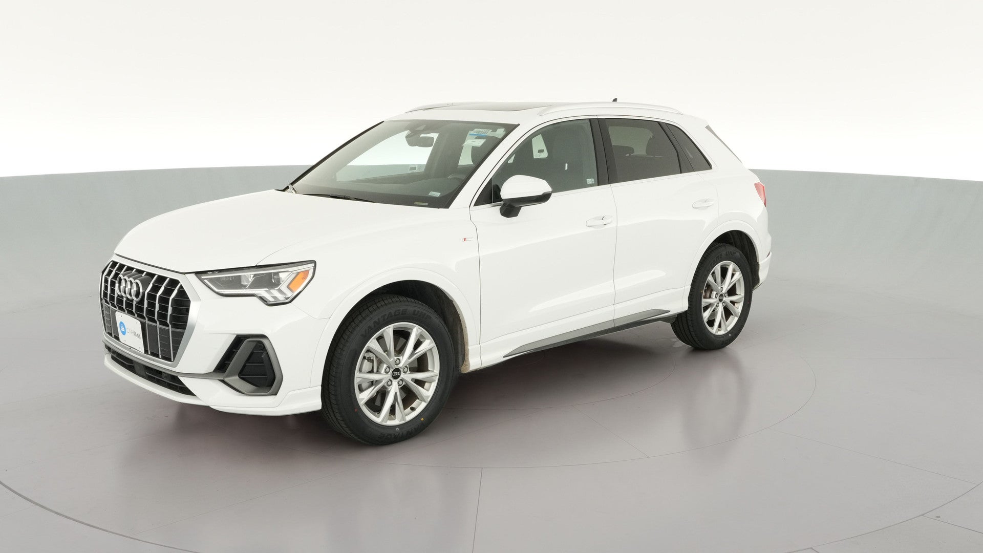 2025 Audi Q3 vehicle photo