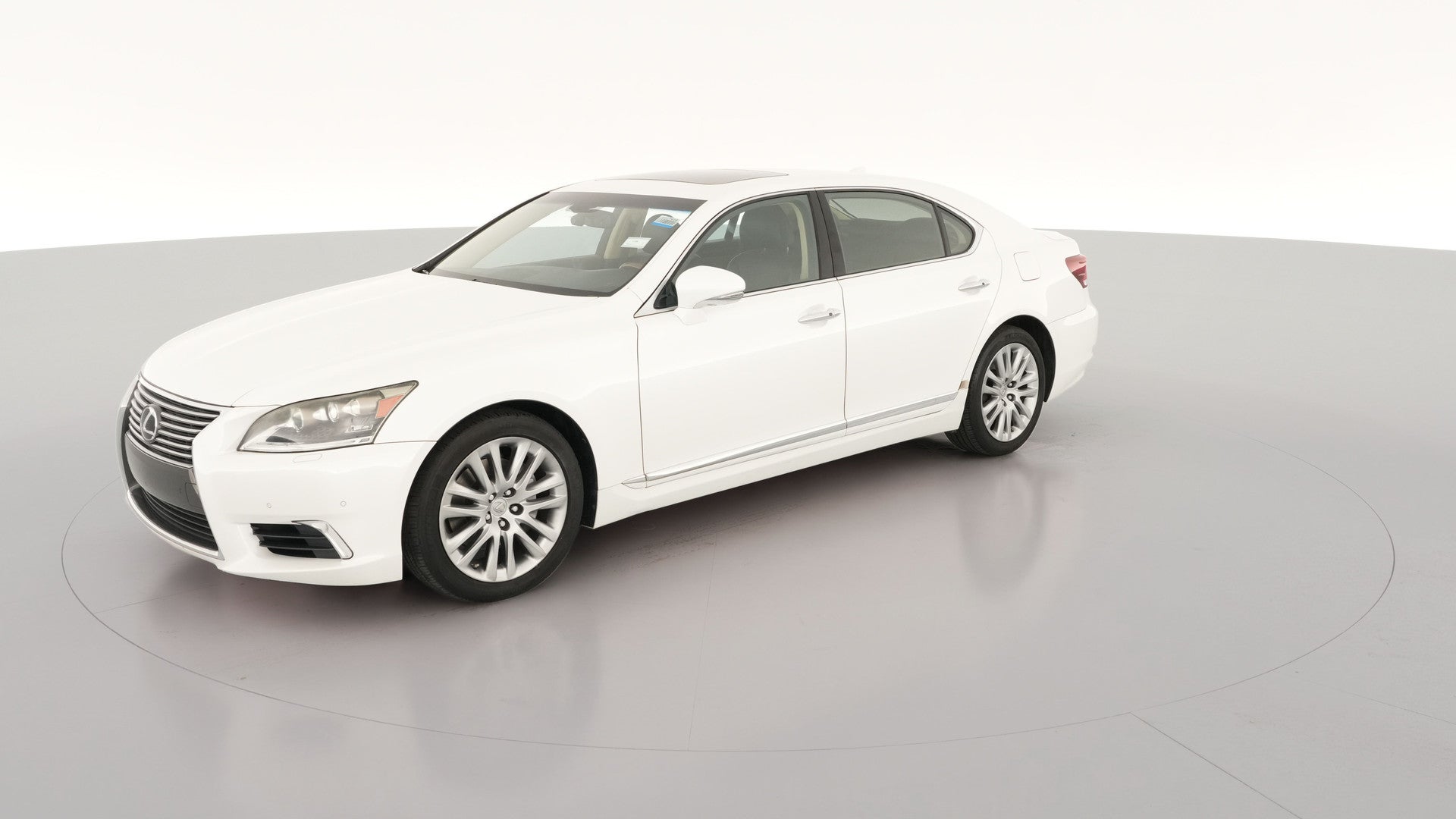 2014 Lexus LS vehicle photo