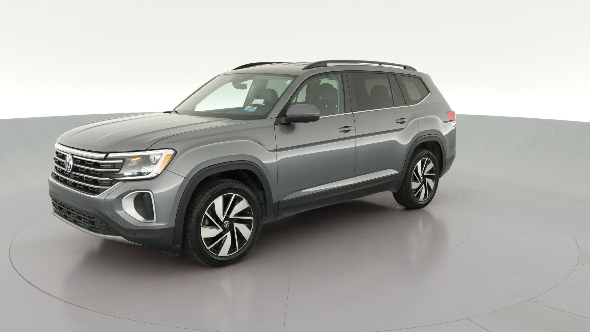 2025 Volkswagen Atlas vehicle photo