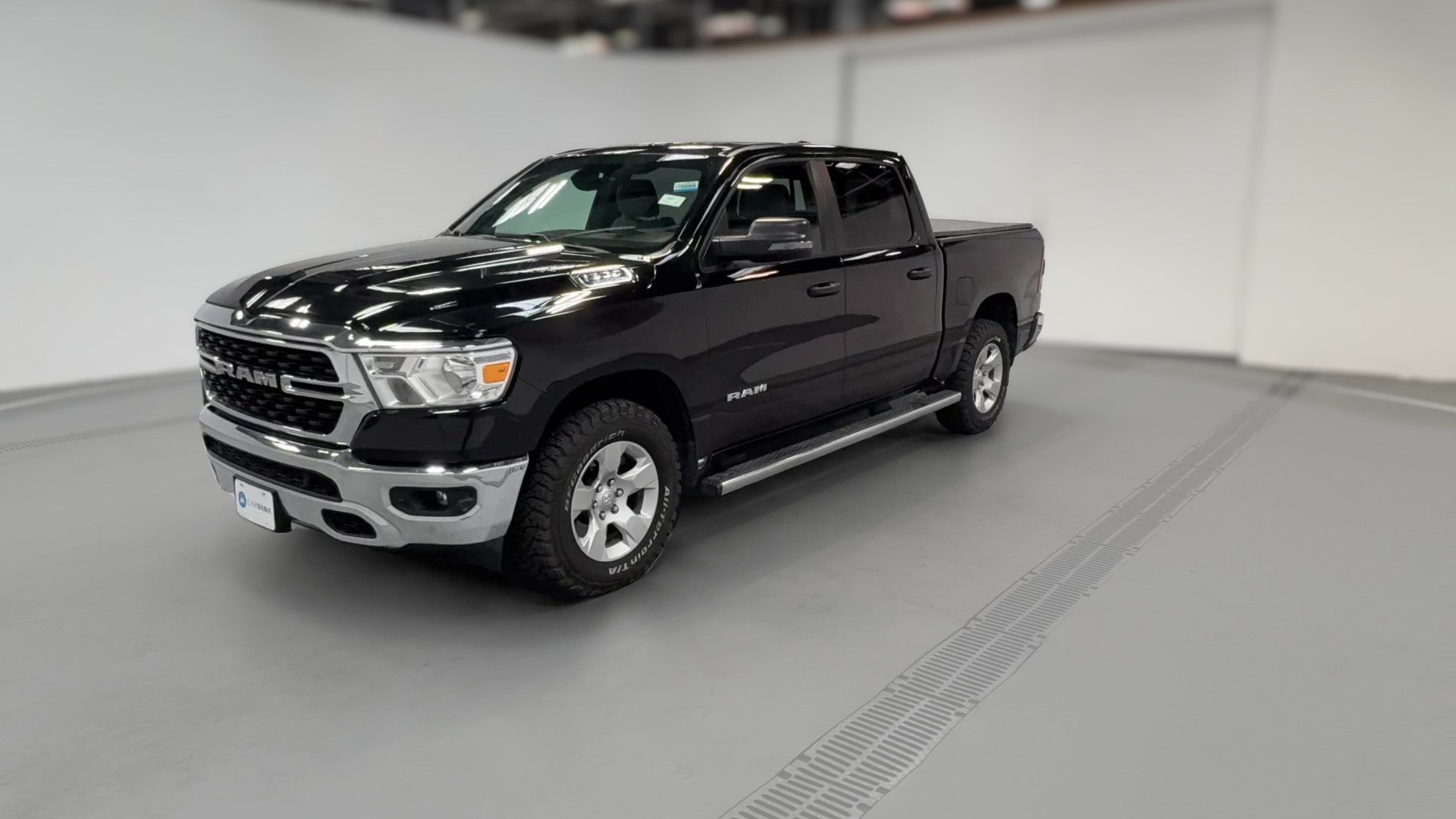 2023 Ram 1500 Crew Cab vehicle photo