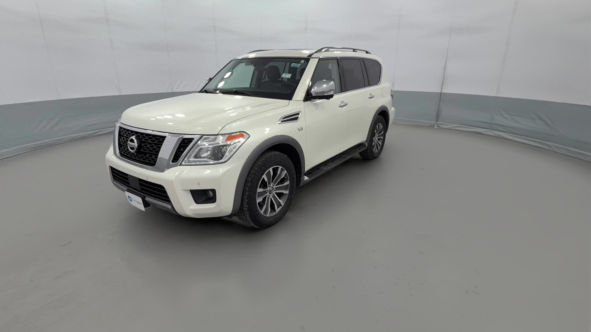 2019 Nissan Armada vehicle photo