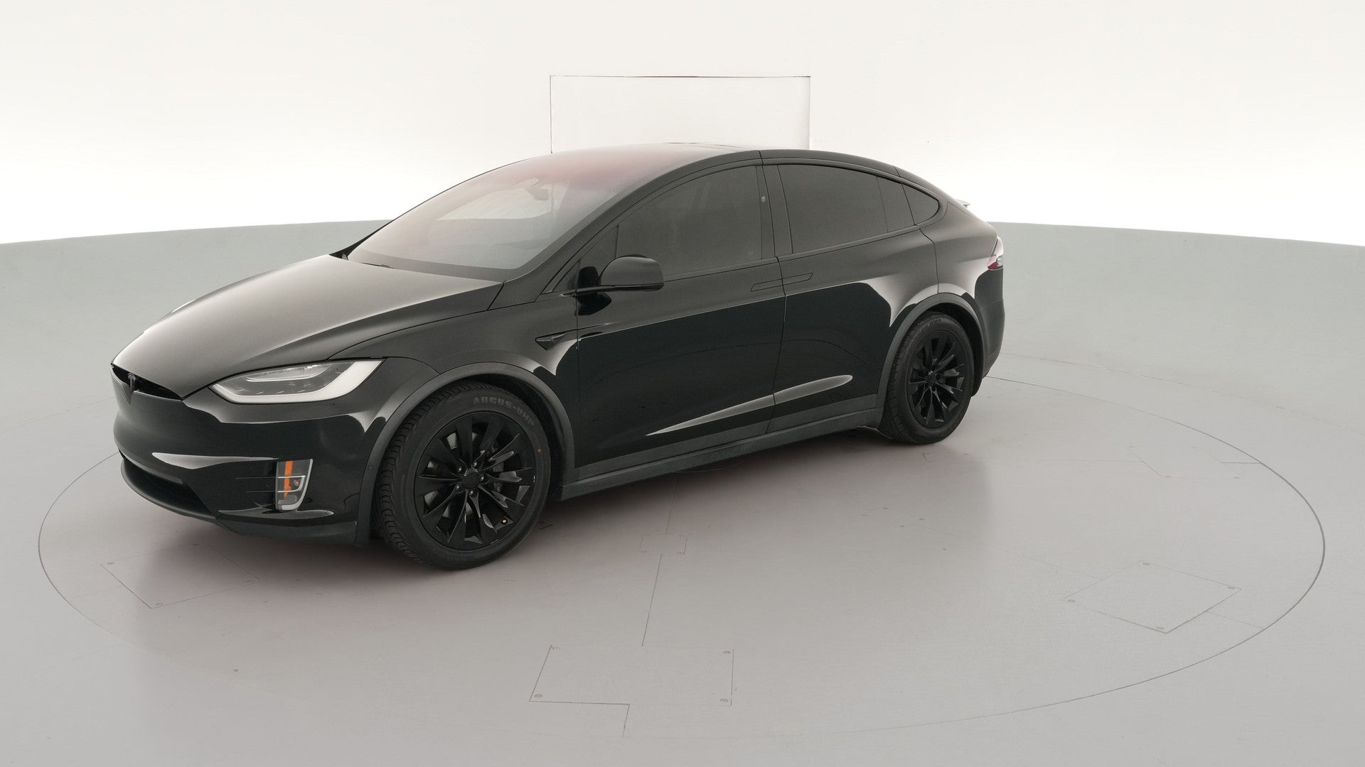 2018 Tesla Model X vehicle photo