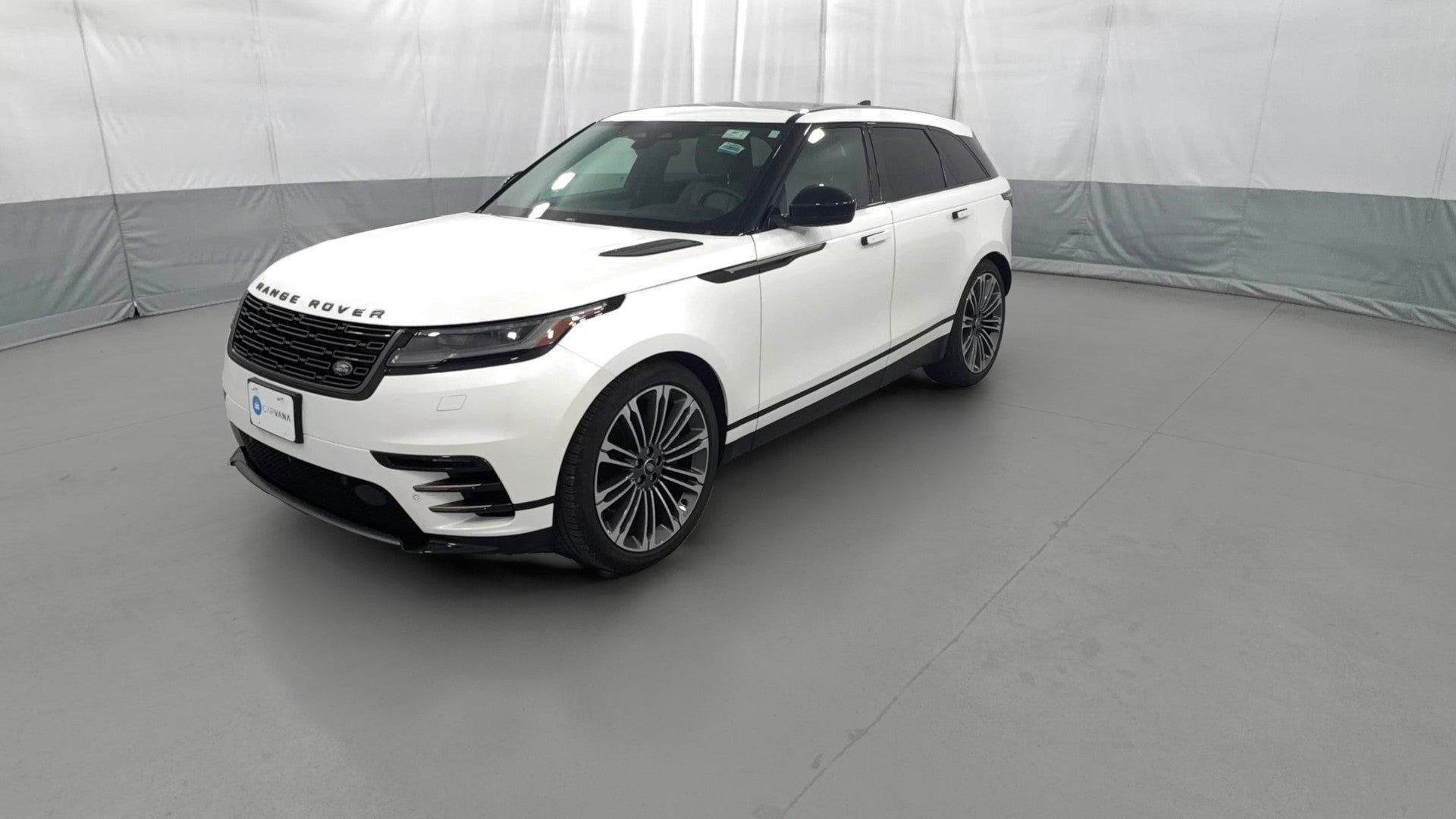 2024 Land Rover Range Rover Velar vehicle photo